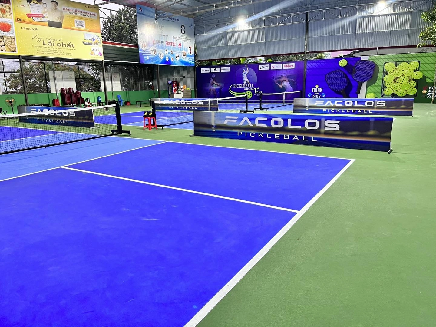 san-pickleball-1990-s-club-2-1732325709 Giới thiệu sân Pickleball 1990's Club