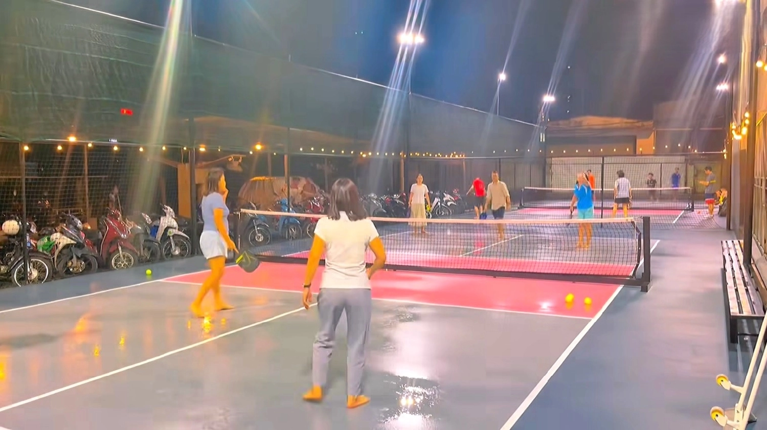san-pickleball-hong-bay-6-1729219655 Sân Pickleball Hồng Bảy