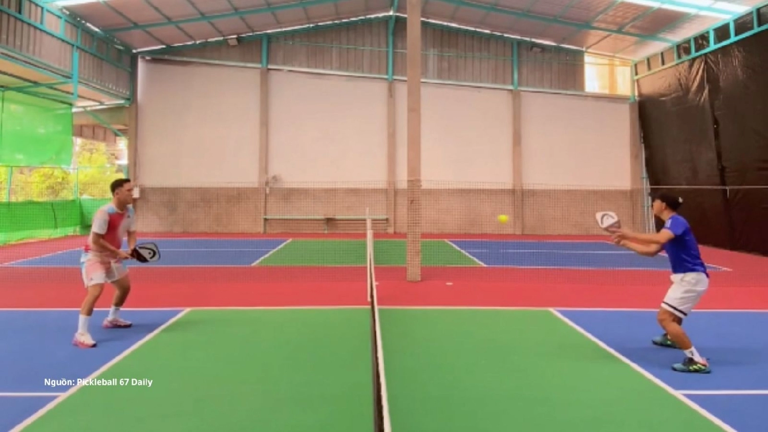 Bài tập cảm giác bóng trên sân Pickleball - Đánh Volley đối diện