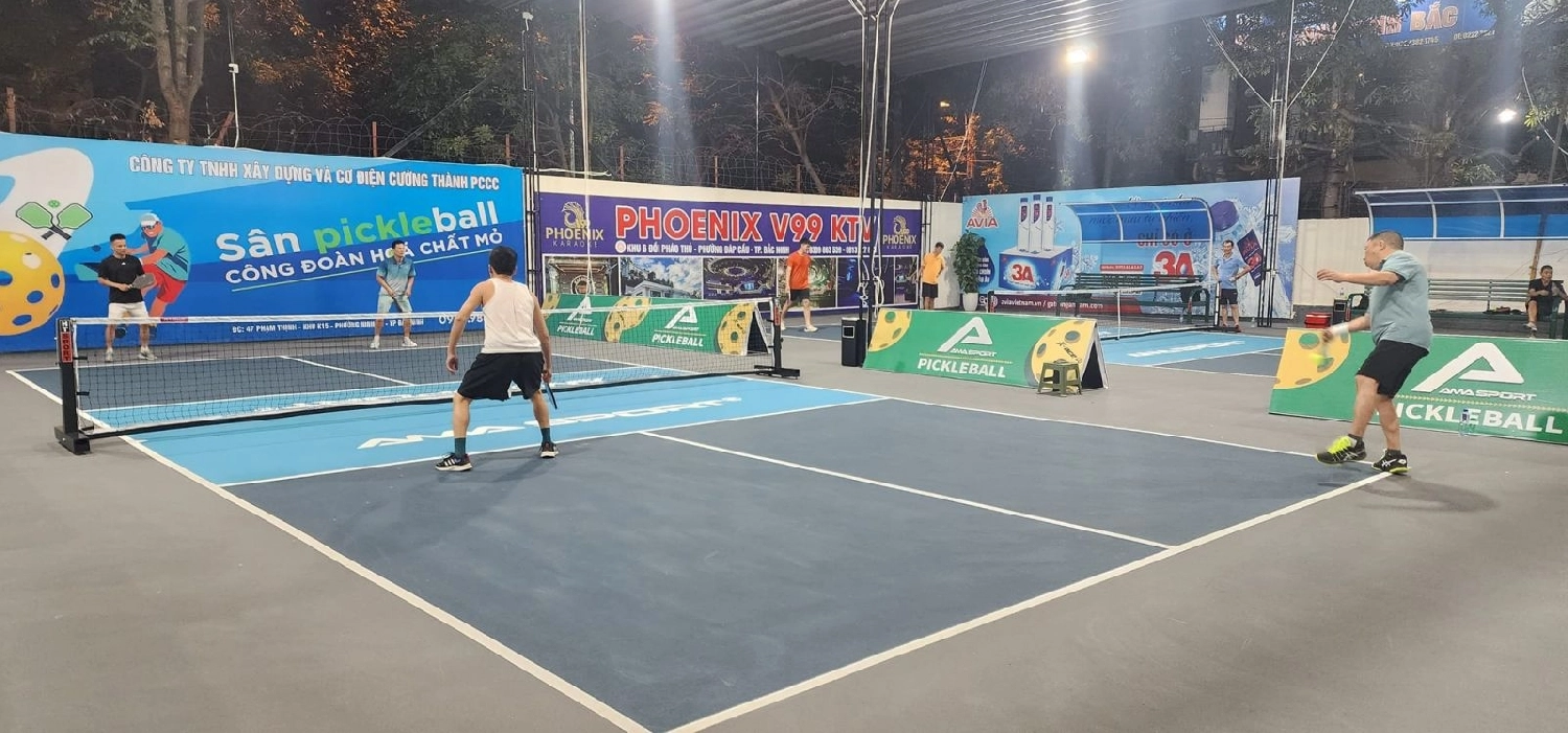 san-pickleball-cong-doan-hoa-chat-mo-3-1733702731 Giới thiệu sân Pickleball Công Đoàn Hoá Chất Mỏ